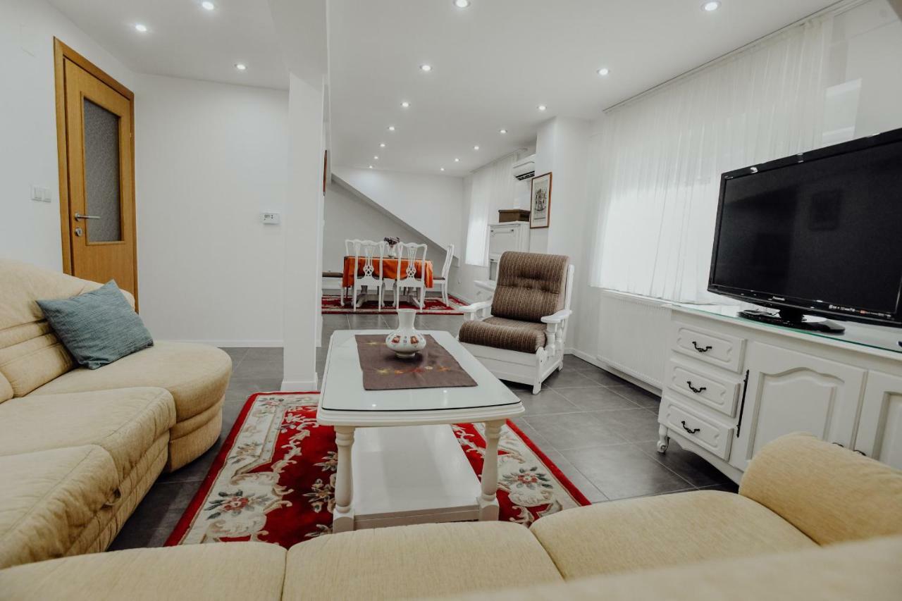 Apartman Slavonia Ðakovo Eksteriør billede