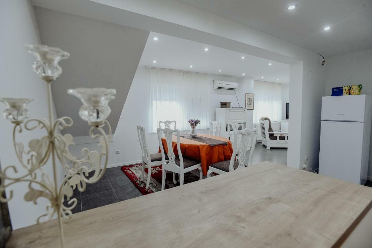 Apartman Slavonia Ðakovo Eksteriør billede